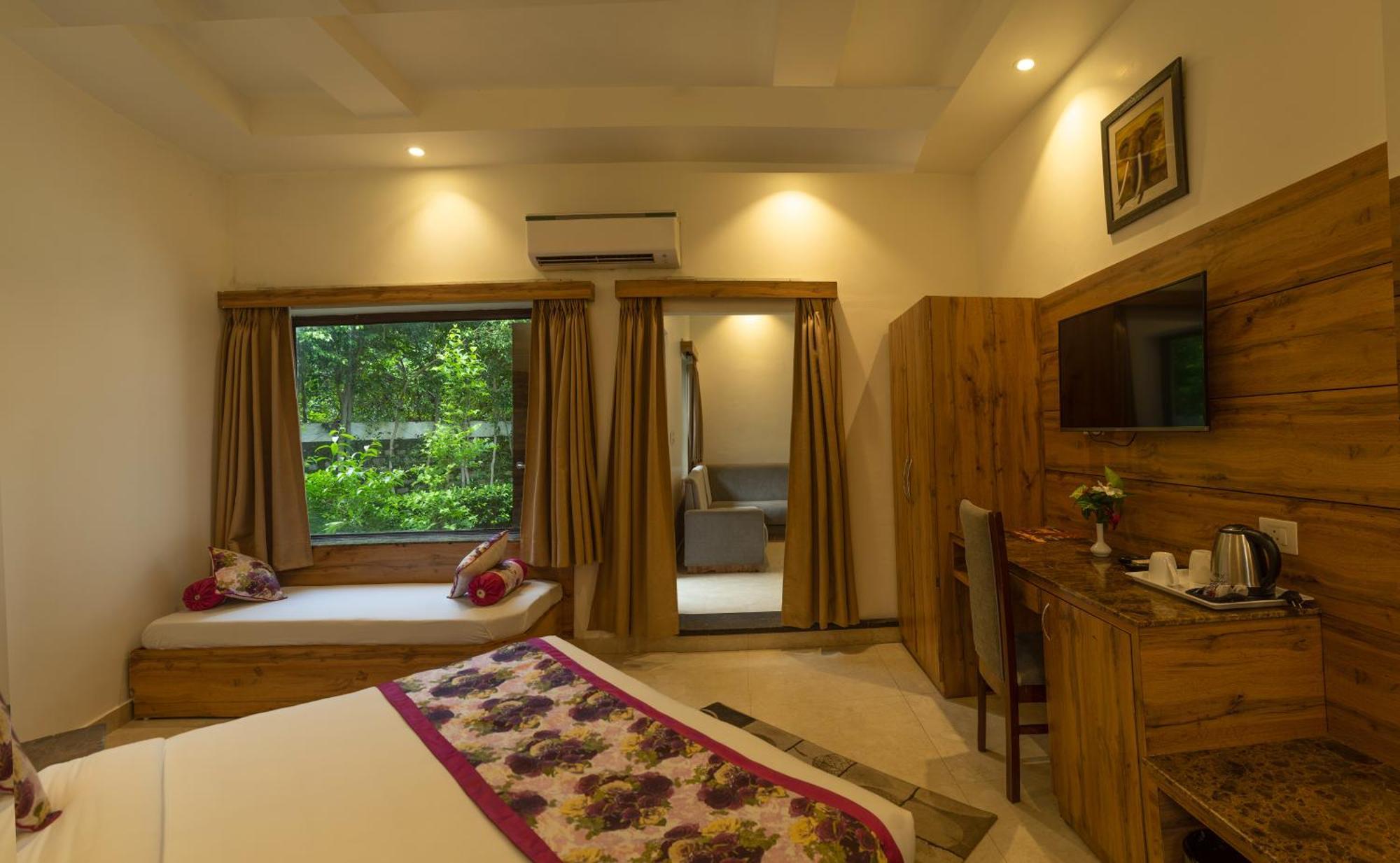 Wood Castle Spa & Resort Dhikuli Exterior foto