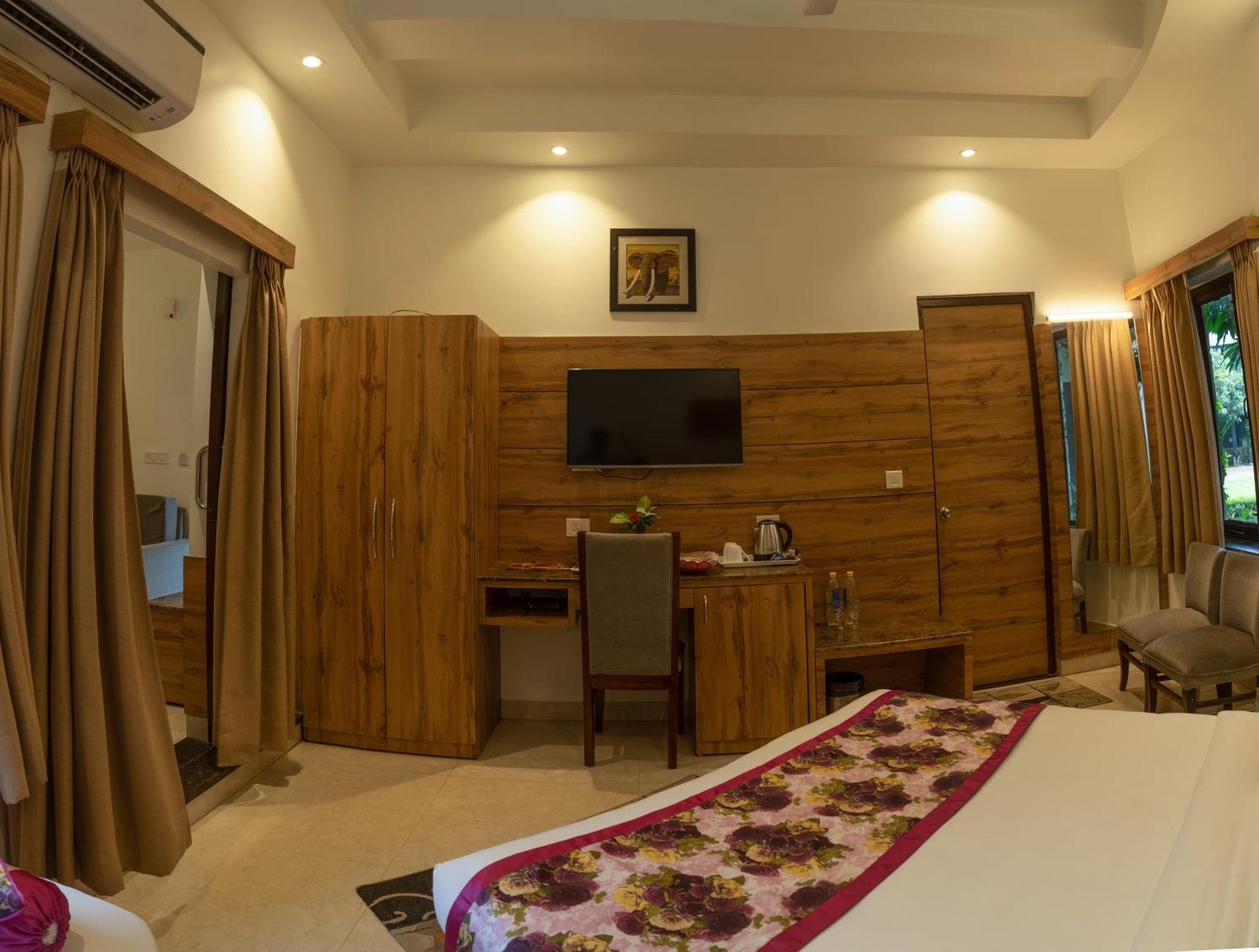 Wood Castle Spa & Resort Dhikuli Exterior foto